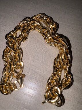 Thick Gold-Tone Link Necklace - Elegant Women's Jewelry